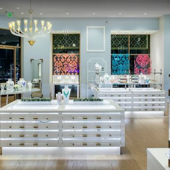 Kendra Scott - Jewelry Near Me - San Antonio, Texas