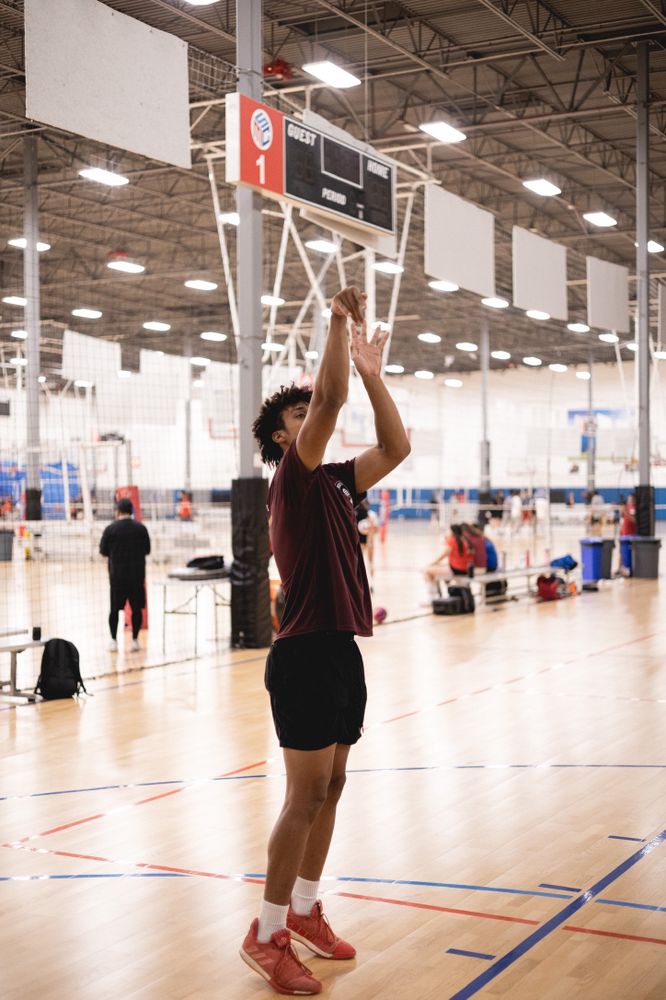 EZ BUCKETS BASKETBALL TRAINING 24 Photos Santa Ana, California