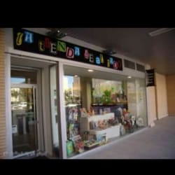 La Tienda de al Lado