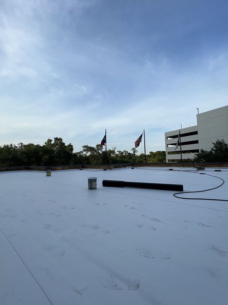 Slide of Manzano Construction and Roofing