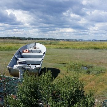 Bob Lobster - Salt marsh view - Seafood Near Me - Newbury, Massachusetts Bob Lobster - Salt marsh view - Seafood Near Me - Newbury, Massachusetts