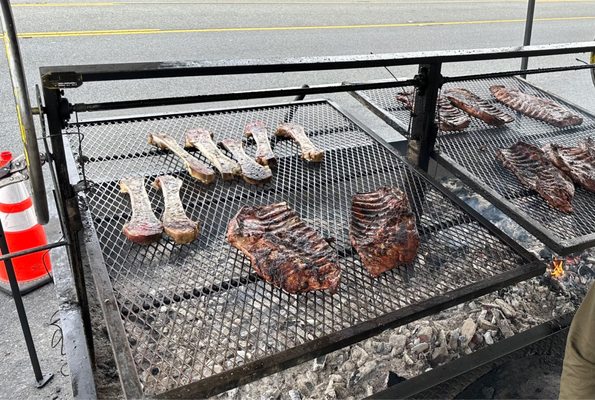 Don Pollon Food Truck Tacos, Bbq Ribs & Birria by null