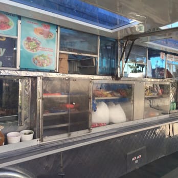 Mariscos El Sabroso - Half way down Hertz where the bus goes. - Food Trucks Near Me - Westchester, California Mariscos El Sabroso - Half way down Hertz where the bus goes. - Food Trucks Near Me - Westchester, California
