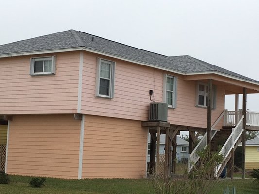 Saddlewood Roofing Logo