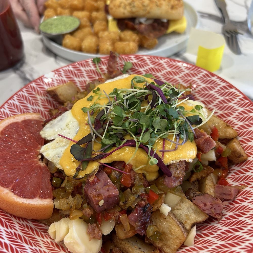 Corned Beef Poutine Corned Beef Poutine