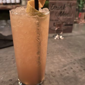 Pigtails - Cocktail Bars Near Me - Phoenix, Arizona