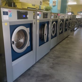 Elizabeth Express Laundry - Laundry Services Near Me - Elizabeth, Colorado Elizabeth Express Laundry - Laundry Services Near Me - Elizabeth, Colorado