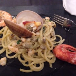 Bianco Noir - Seafood pasta
