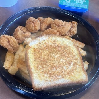Zaxbys - This was shrimp, toast and fries! The fries were well seasoned and crispy! - Fast Food Near Me - San Marcos, Texas
