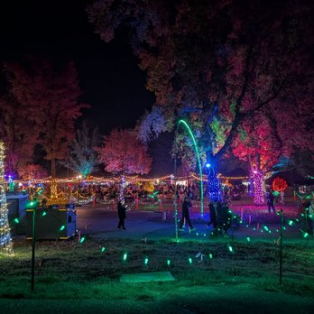 Vasona Lake County Park - Food truck area for Vasona Lights Walk-Thru - Parks Near Me - Los Gatos, California Vasona Lake County Park - Food truck area for Vasona Lights Walk-Thru - Parks Near Me - Los Gatos, California