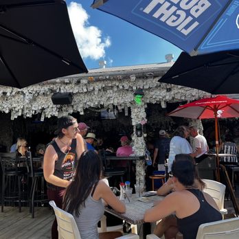 Willie T's - Bar area - Bars Near Me - Key West, Florida Willie T's - Bar area - Bars Near Me - Key West, Florida
