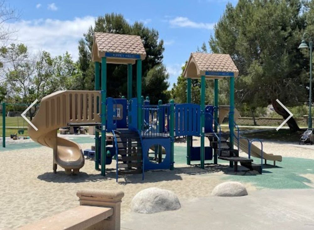 Torrey Hills Pocket Park Logo