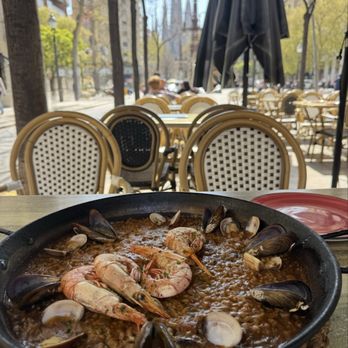 Arrosseria Gaudí - Arroceria / Paella Near Me - Barcelona, B