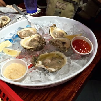 Christian's Tailgate - 50 cent/ oyster Friday! - Sports Bars Near Me - Houston, Texas Christian's Tailgate - 50 cent/ oyster Friday! - Sports Bars Near Me - Houston, Texas