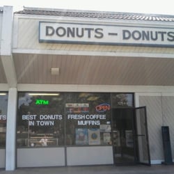 Donuts Donuts