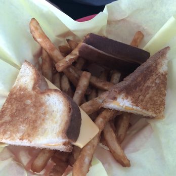 19th Hole Bar & Grill - Children's grilled cheese and fries - Sports Bars Near Me - Needles, California 19th Hole Bar & Grill - Children's grilled cheese and fries - Sports Bars Near Me - Needles, California