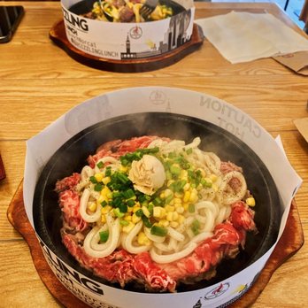 Sizzling Lunch - Beef udon ($15) - Teppanyaki Near Me - Fremont, California Sizzling Lunch - Beef udon ($15) - Teppanyaki Near Me - Fremont, California