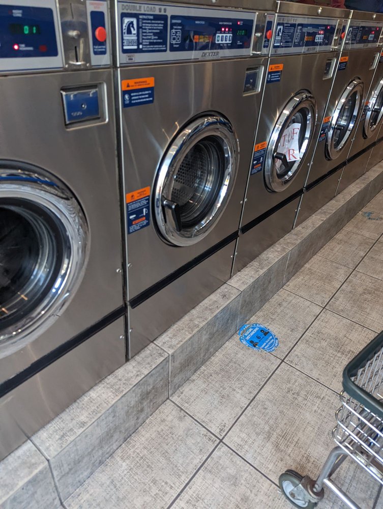 LAUNDROMAT & DRY CLEANERS Updated September 2024 3206 36th Ave