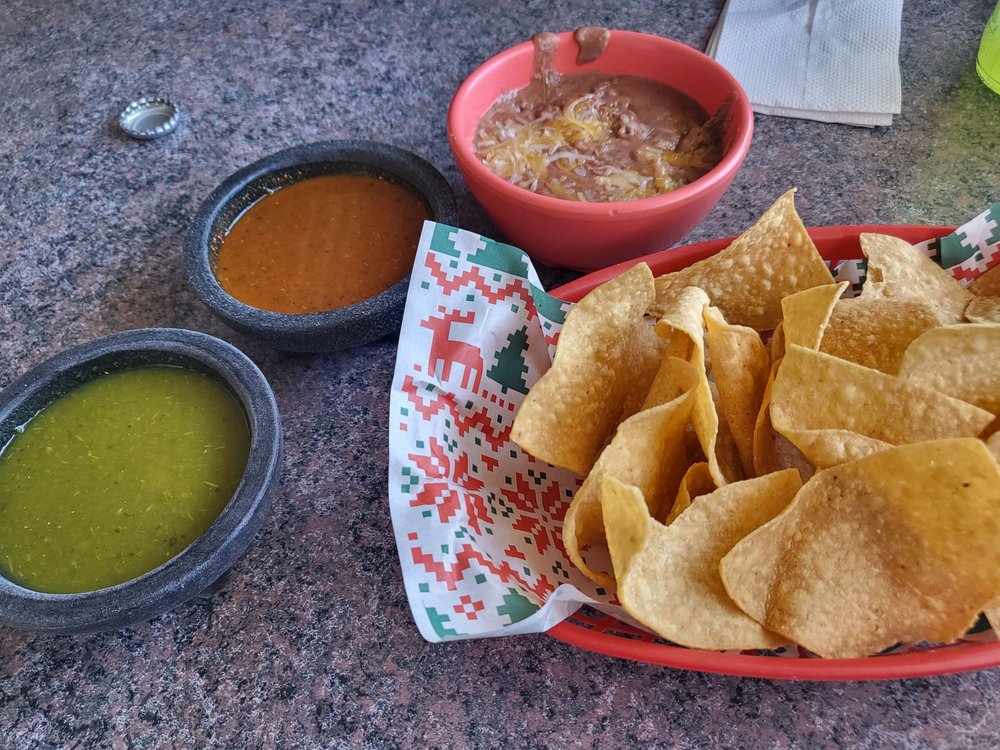 CHARRO PANZON Updated September 2024 430 E Denver St, Holyoke