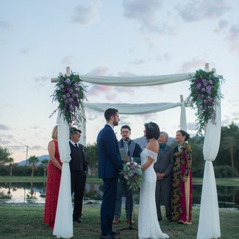 Lannetus Florals - Floral Designers Near Me