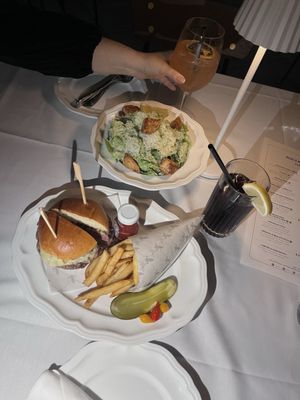 SOCIAL CORNER COAL HARBOUR by null