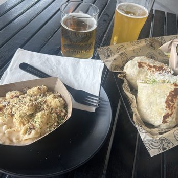 Sideward Brewing Co - Mac and cheese and chicken Caesar wrap - Breweries Near Me - Orlando, Florida