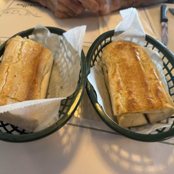 Versailles - Cuban Near Me - Miami, Florida