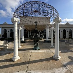 Hickory Hills Country Club - Event venue entrance
