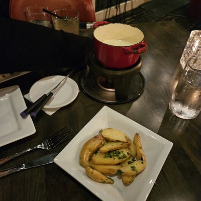 Urban Fondue by null