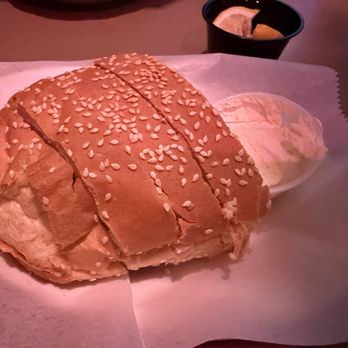 Cascone's - Complimentary bread and butter - Italian Near Me - Kansas City, Missouri