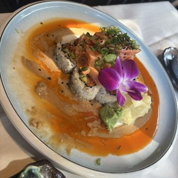 Kyushu Sushi - Fireball salmon roll - Sushi Bars Near Me - Pasadena, California Kyushu Sushi - Fireball salmon roll - Sushi Bars Near Me - Pasadena, California