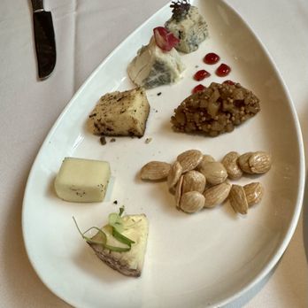 Flying Fish - Tasting of Artisan Cheeses - September 2025 - Seafood Near Me - Orlando, Florida Flying Fish - Tasting of Artisan Cheeses - September 2025 - Seafood Near Me - Orlando, Florida