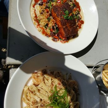 Common Theory - Beautiful presentation of the blackened salmon and garlic noodlea with shrimp (did not add yolk). - Gastropubs Near Me - San Diego, California