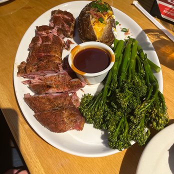 Bobby Q - Mesa - Tips with sauce, broccolini, and loaded potato - New American Near Me - Mesa, Arizona Bobby Q - Mesa - Tips with sauce, broccolini, and loaded potato - New American Near Me - Mesa, Arizona