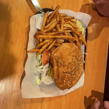 Redland Cafe - Crispy fries - American Near Me - Oregon City, Oregon