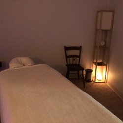 Noonan MLD & Massage Therapy - Noonan Massage Therapy massage room