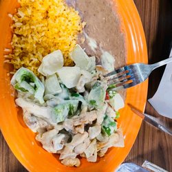 Cafe Sabor - Pollo con crema