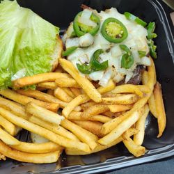 Oldwest Cafe - Burger with fresh jalapenos