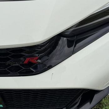 Pinnacle Auto Center - Damaged front bumper. - Body Shops Near Me - San Fernando Valley, California Pinnacle Auto Center - Damaged front bumper. - Body Shops Near Me - San Fernando Valley, California