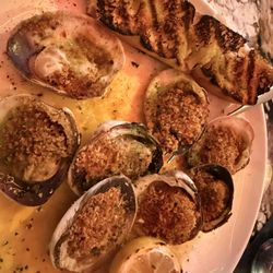 Percoco’s Pizza and Pasta - Roasted clams - yum!