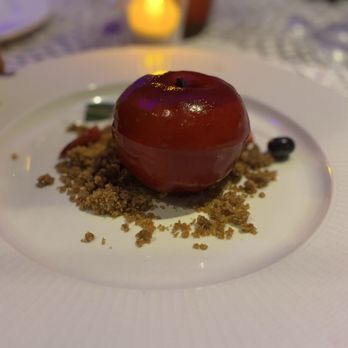 Wonderland - Forbidden Apple. Quantum of the Seas - Desserts Near Me - Los Angeles, California