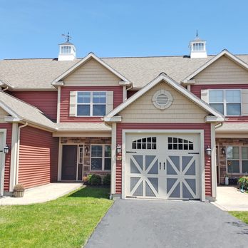 Parkside Townhomes - Building Exterior - Apartments Near Me - Canandaigua, New York Parkside Townhomes - Building Exterior - Apartments Near Me - Canandaigua, New York