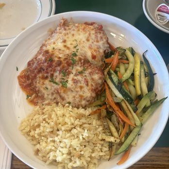 Giordano's Restaurant - Chicken parm - Pizza Near Me - Oak Bluffs, Massachusetts Giordano's Restaurant - Chicken parm - Pizza Near Me - Oak Bluffs, Massachusetts