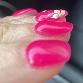Glad Nails - Uneven and super thick! The tops are all crooked too. - Nail Salons Near Me - Cave Creek, Arizona