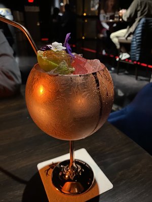 Skaalvenn Distillery & Cocktail Lounge by null