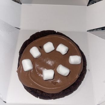 Crumbl - Lubbock - Hot chocolate - Bakeries Near Me - Lubbock, Texas