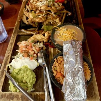Cabrera's Mexican Cuisine - Chicken Fajitas - Mexican Near Me - Arcadia, California