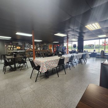 Southern Smoke BBQ - Interior - Barbeque Near Me - Lexington, Tennessee Southern Smoke BBQ - Interior - Barbeque Near Me - Lexington, Tennessee