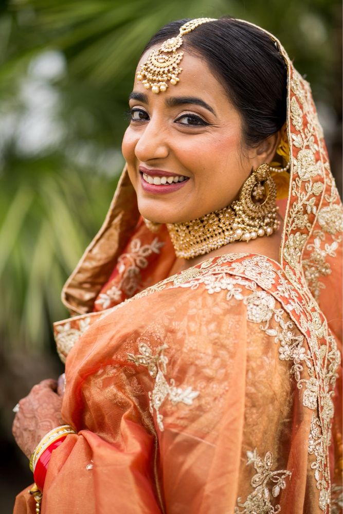 Enchant by Nihala Logo