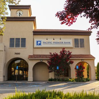 Columbia Bank - Banks & Credit Unions Near Me - Atascadero, California Columbia Bank - Banks & Credit Unions Near Me - Atascadero, California